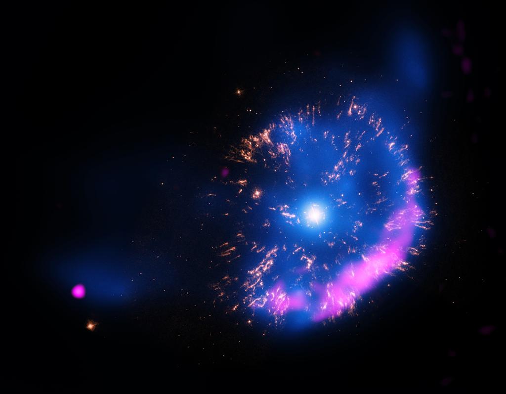 Eine Nova ist ein enormer Helligkeitsanstieg eines Sterns, der durch eine nukleare Explosion auf der