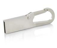USB PICO Extrem flacher USB-Stick aus Metall mit gewinkelter Form, COB-Chiptechnologie und Schlüsselring.
