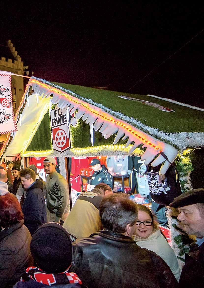 ALLE JAHRE WIEDER... Am vergangenen Dienstag wurde der 167. Erfurter Weihnachtsmarkt traditionell eröffnet.