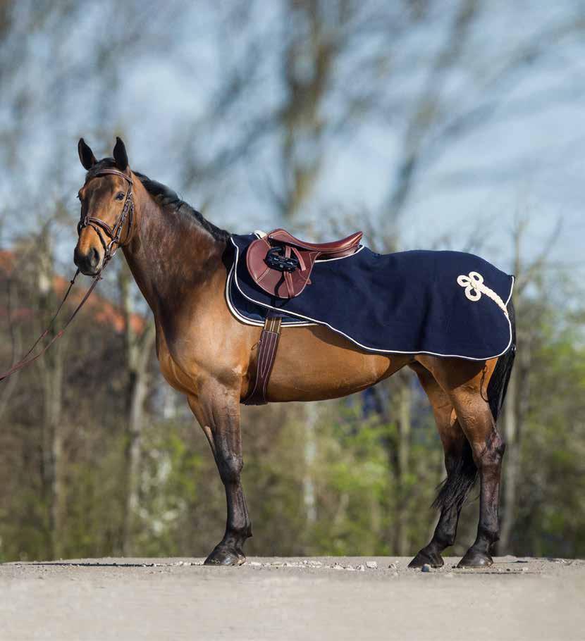 TEXTILE CHEVAL / HORSE GEAR / TEXTIEL PAARDEN / PFERDEZUBEHÖR TEXTILE CHEVAL / HORSE GEAR / TEXTIEL PAARDEN / PFERDEZUBEHÖR FR: Couvre-reins en fleece