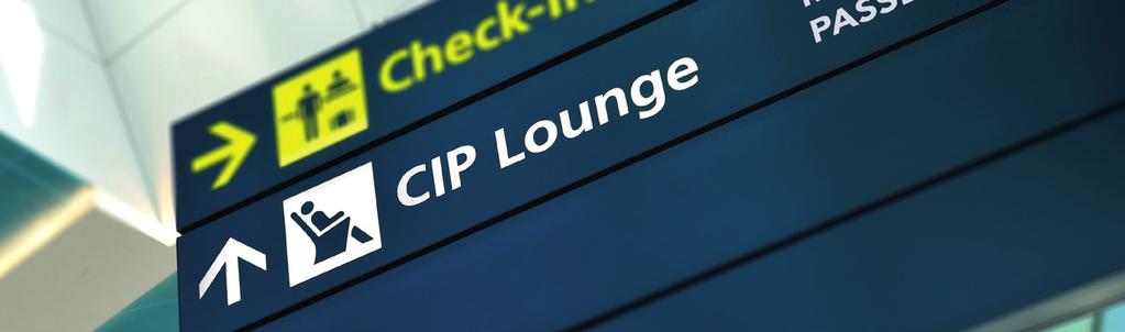 Fast Track und CIP-Lounge Genießen Sie bei Ihrem internationalen Direktflug am Flughafen Antalya den Komfort und die Privilegien von Voyage Sie werden von einer Hostess begrüßt, die Sie durch die