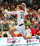 Abschiedsspiel von Viktor Szilagyi Im Anschluss an das WM-Play-Off- Spiel wurde Kapitän Viktor Szilagyi, der erfolgreichste österreichische Handballer aller Zeiten, von der Mannschaft und ehemaligen