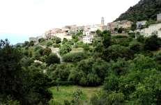 Küste und viele Sehenswürdigkeiten, die entdeckt werden wollen. Alles Zeugen der bewegten Geschichte Korsikas.