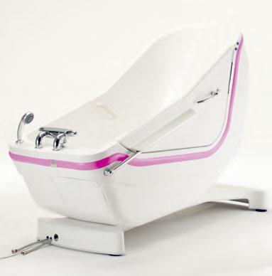 311 SWING Pflegewanne Sitz-/Liege-Badewanne körpergerechte Konturen mit Kopfstütze seitlicher Einstieg Wannenkörper: