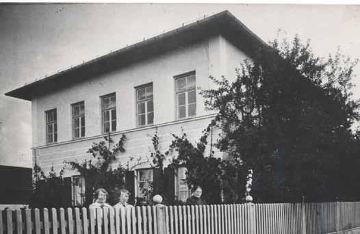 Zweiter Weltkrieg Errichtung der Heeresmunitionsanstalt MUNA. Dort arbeiten auch zahlreiche Zwangsarbeiter.