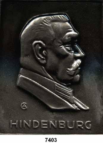 HINDENBURG IN NUMMIS 75 Uniform o.j. (1914-1934) 7403 Einseitige Eisengußplakette.