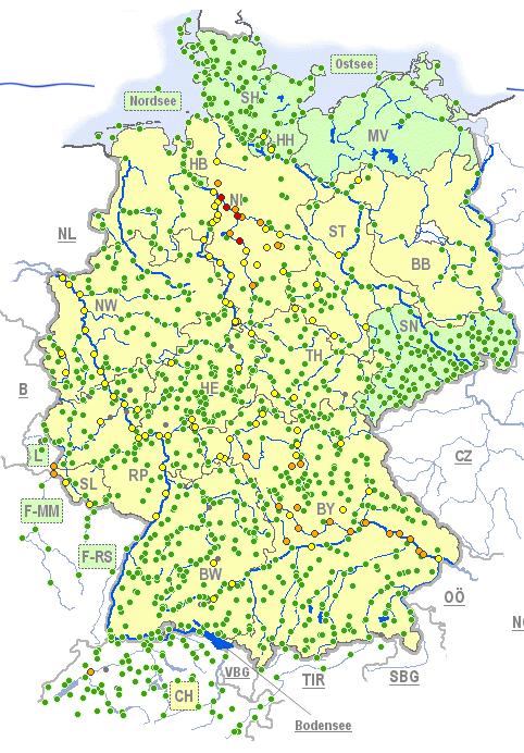 Die hydrologische Lage in Deutschland Mit Ausnahme des Ostens und des äußersten Nordwestens sind alle größeren Flüsse Deutschlands aktuell großräumig von Hochwasser betroffen (Abb. 1).