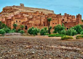 Marrakesch Der Djamaa El-Fna in Marrakesch zählt zu den berühmtesten