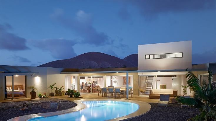 ALLGEMEINE BESCHREIBUNG Erleben Sie einen besonderen Yogaurlaub auf der Vulkaninsel Fuerteventura.