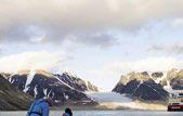 Fjorde, Gletscher und Eisbären Auf unserer Reise können wir hoffentlich auch einen der beeindruckendsten Fjorde Nord-Spitzbergens erkunden.