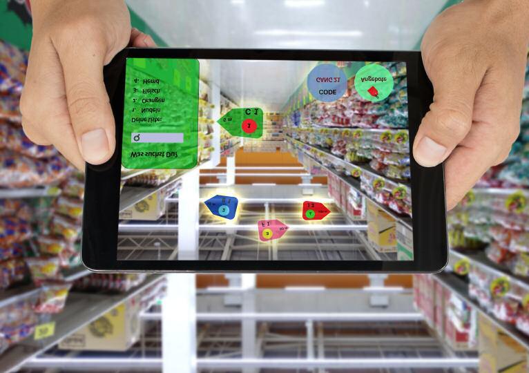 Der innerstädtische Einzelhandel hat Zukunft, wenn er überzeugende Ant - worten auf die Digitalisierung findet. ekkasit919 @ stock.adobe.