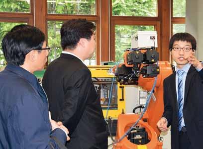 Delegation des Suzhou Industrial Parks Seit fast 30 Jahren arbeiten Baden-Württemberg und die Provinz Jiangsu zusammen, um gemeinsame wirtschaftliche Interessen zu stärken.