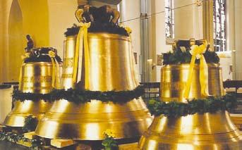1,18 m und die Michaelsglocke (g ), ca. 670 kg, Durchmesser ca. 1,03 m. Die vier Glocken wiegen zusammen also etwa 5650 kg und sind damit das schwerste Geläut in Bremerhaven.