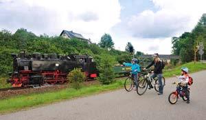 mit dem Dampfzug ins Museum gegen Vorlage einer am gleichen Tag gültigen Fichtelbergbahn-Fahrkarte erhalten die Besucher im Museum Wiesenthaler K3 die Eintrittskarte zum Vorzugspreis von 4 Euro