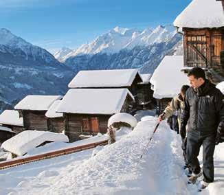 Das Alpentaxi bringt Gäste von der letzten ÖV-Haltestelle noch ein Stück näher zum Berg und auch wieder zurück.
