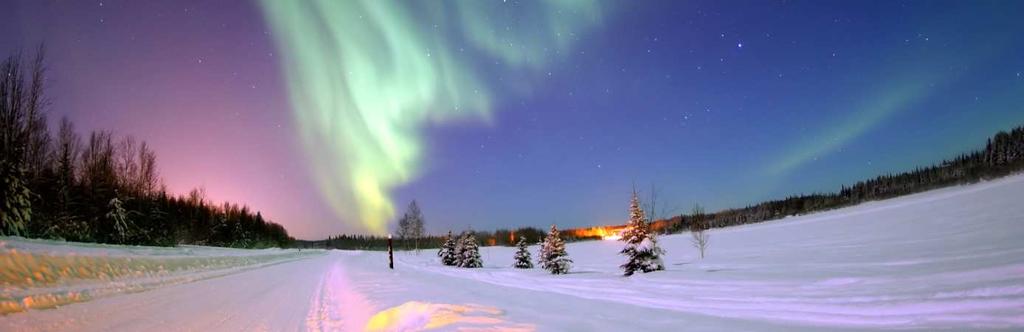 Als Bilder erlaube ich mir, einige dieser eindrucksvollen Nordlichter 1 ( diese treten auch in Norwegen meist über dem 60. Breitengrad auf ) einfügen.