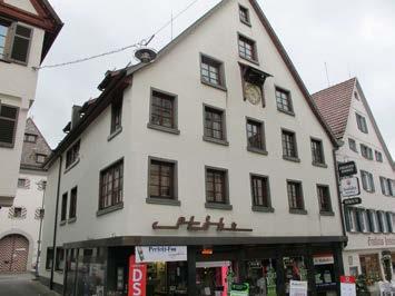Lange Straße 15 Kulturdenkmal gem. 2 DSchG (Gebäude) Wohn- und Geschäftshaus; ehemaliges Gasthaus Weißes Kreuz In Ecklage stehendes, dreigeschossiges Wohn- und Geschäftshaus.