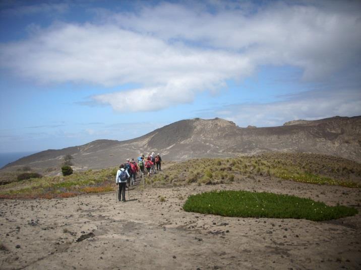 Wanderungen am Vulkan auf Faial Ruefa Inselhopping auf den Azoren Ruefa Küstenwanderungen in West Lykien Ruefa Verkehrsbüro Group Die Verkehrsbüro Group ist