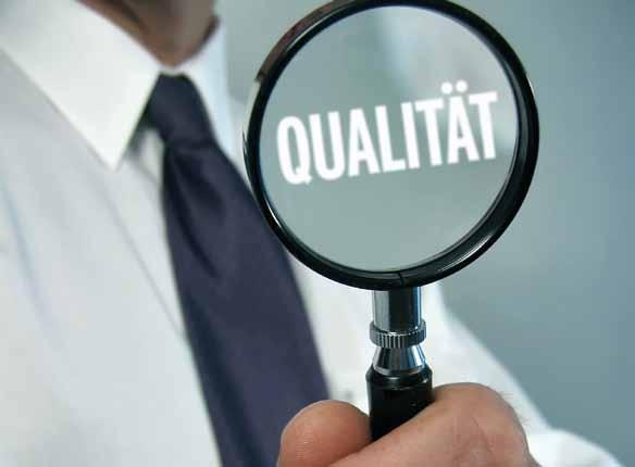Qualitätszirkel Auszug aus den Leitlinien für die Gestaltung, Durchführung und Anerkennung von Qualitätszirkeln im Bereich der KV Hamburg Präambel Die Sicherung und Verbesserung der Qualität der