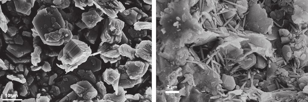 Die Silicatschichten werden im Kaolinit durch Wasserstoffbrücken OH O zwischen den OH -Ionen der Oktaeder und den O -Ionen der Tetraeder in der benachbarten Silicatschicht zusammengehalten.