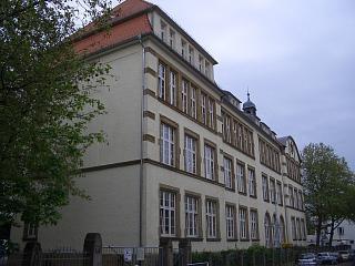 Die Grundschule Mainz-Weisenau Adresse: Portlandstraße 26, 55130 Mainz Tel: 06131/833298 Fax: 06131/833256 E-mail: gsmainz-weisenau@t-online.