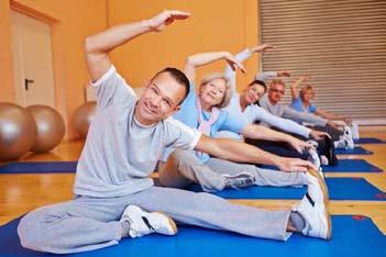 66 Gesundheit und Bewegung Yoga Die verschiedenen Yoga-Techniken wie Haltungs-, Bewegungs-, Atem-, Achtsamkeits-, Meditations- und Entspannungsübungen fördern das körperliche und seelische