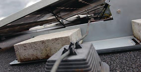 Für die übrigen zur Bestückung mit Solarzellen geeigneten Dachflächen von bestehenden Gebäuden, bei denen aber keine Dachsanierung ansteht und sich keine Lösung mit Dritten