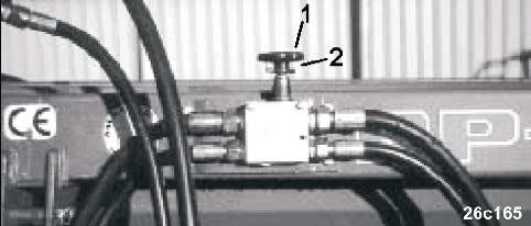 Der maximale Ölmengenbedarf des Hydraulikmotors beträgt ca. 22 l/min. Gebläsehydraulikmotor (Fig. 168/1) an der Gebläseeingangswelle montieren. Fig.