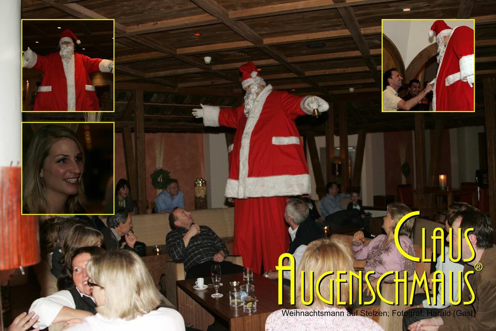 , Showattraktion: "Stelzen-Nikolaus" Ob zur Begrüßung der Gäste oder während des Essen, dieser Nikolaus ist eine gelungene Überraschung auf Ihrer Weihnachtsfeier.