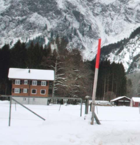 Rund um den traditionsreichen Klosterort befindet sich das größte und sicherlich auch eines der schönsten Skigebiete der Zentralschweiz. Die umliegende Gebirgskulisse dominieren der 3.