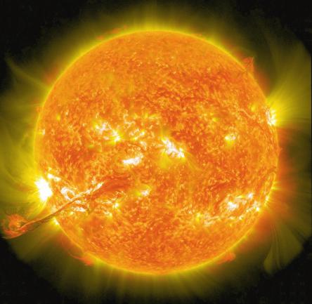 11 von 22 Vorgänge auf der Sonnenoberfläche M 4 Unsere Sonne und eine auftretende eruptive Protuberanz NASA Goddard Space Flight