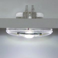 Durch den Einsatz hocheffizienter ERT-LED s wird eine gleichmäßige, für Fluchtwege optimierte Ausleuchtung erzielt.