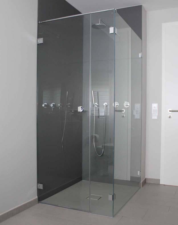Duschrückwände - Individuell nach Ihrem Maß Badgestaltung mit Glas Statt