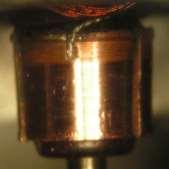 Elektrische Prüfung der Ankerspulen Ein typischer Wicklungsdefekt ist das Abreißen eines Wicklungsanschlussdrahtes am Kollektor oder eines Windungsdrahtes in der äußeren Wicklungslage, zumeist