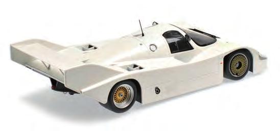 155 826600 - Plain Body - White - 1982 1:18 1 of 430pcs Porsche 934