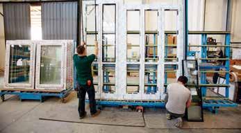 Mit einer starken Marke wachsen Ideal Fenster Kunststoff Südtiroler Bauherren kaufen am liebsten bei einem Südtiroler Fensterhersteller. Dr.