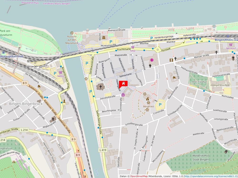 Lage Dieses Kartenmaterial ist dem OpentreetMap-Projekt entnommen und