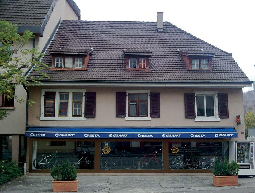 WOHN- UND GESCHÄFTSHAUS Hauptstrasse 66, 4147 Aesch PROJEKT 2008-2011 AUSFÜHRUNG 2012-2013