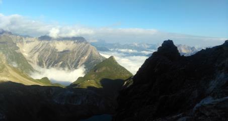 Dafür ist es der abwechslungsreichste Tag mit einem wunderschönen, vielseitigen und unbeschreiblichen Panoramablick auf die Alpen.