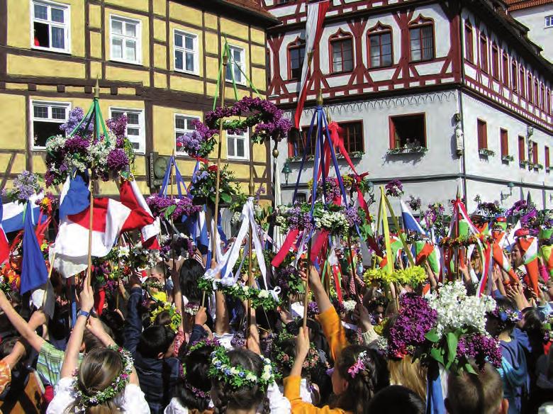 Landkreises kulturell darstellen Erfolge: Internationales Violinfestival Oettingen; CittàSlowFestival in