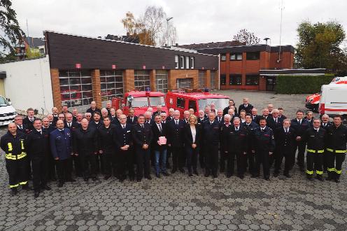 Mit einem sehr real vorgestellten Vortrag berichtete Martin Lenski von der Feuerwehr Bochum über die Firma Minimax bei der Feuerwehr.