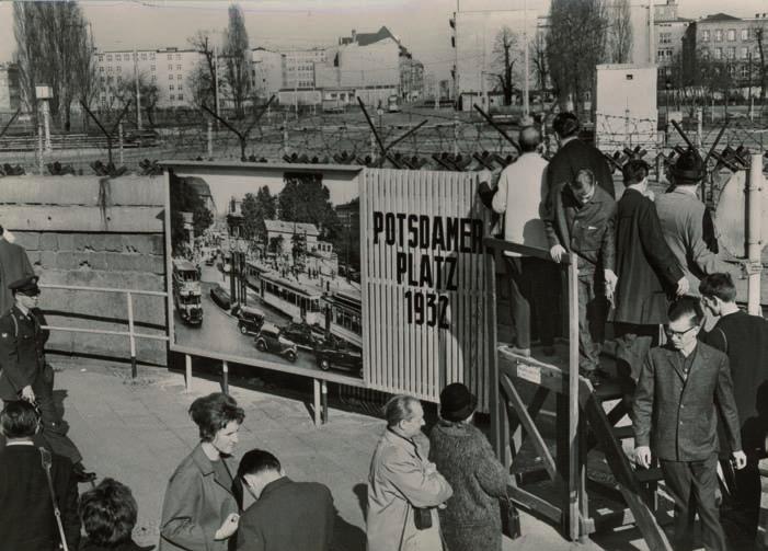 BFA.HauptSache 63 Blick in die Leipziger Straße doch etwas zu reichhaltig sei; es sollte ausreichend Zeit dafür bleiben, außerhalb des dienstlichen Programms an Besichtigungen teilzunehmen bzw.