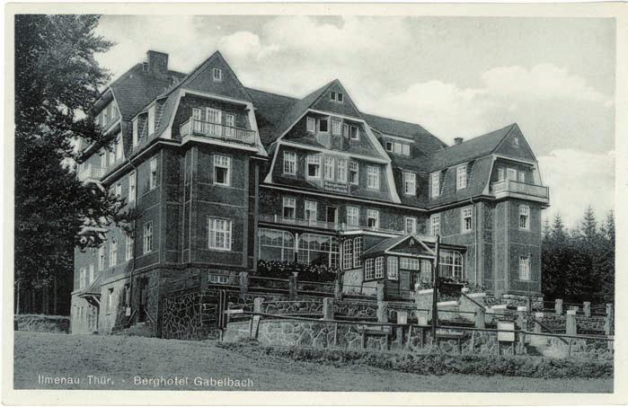 BFA.Geschichte+Geschichten+Geschichtchen 75 Gabelbach untergebracht. Das 1912 eröffnete Haus blieb im Krieg unbeschädigt.
