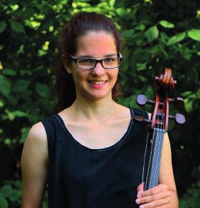 2000) ist mehrfache Bundespreisträgerin bei Jugend Musiziert. Sie tritt solistisch und kammermusikalisch auf und ist Mitglied des Landesjugendsinfonieorchesters Hessen.