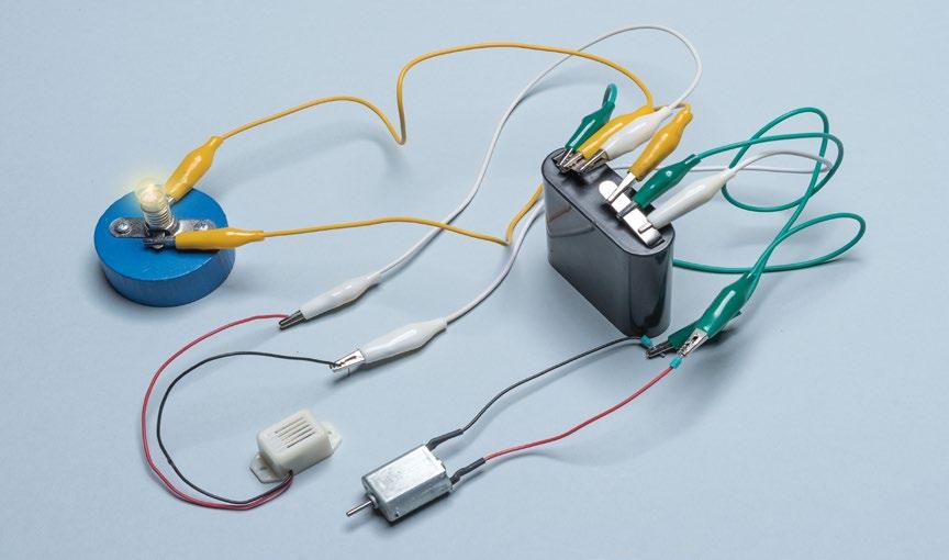 Schaltkreis mit mehreren Abnehmern Stromkreise aufbauen und Kompo nenten benennen, Pole (Plus und Minus) unter - scheiden und richtig einsetzen können