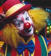 Anzeige 2 Clown Kimba Schenken Sie sich und Ihren Kindern einen schönen Tag. Clown Kimba kommt zu Ihnen nach Hause mit einem lustigen, bunten, Programm. Spiel, Tanz, Magie und Puppen.