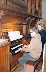 sein bereits hervorragendes Können an der restaurierten Rühlmann-Orgel unter Beweis