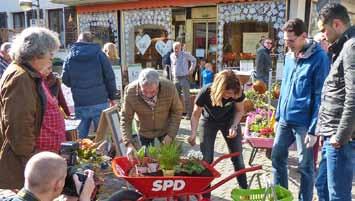 de SPD nimmt an Frühlingsaktion teil Strahlendes Wetter, strahlende Gesichter und eine optimistische Stimmung prägten den diesjährigen Josefsmarkt-Sonntag.