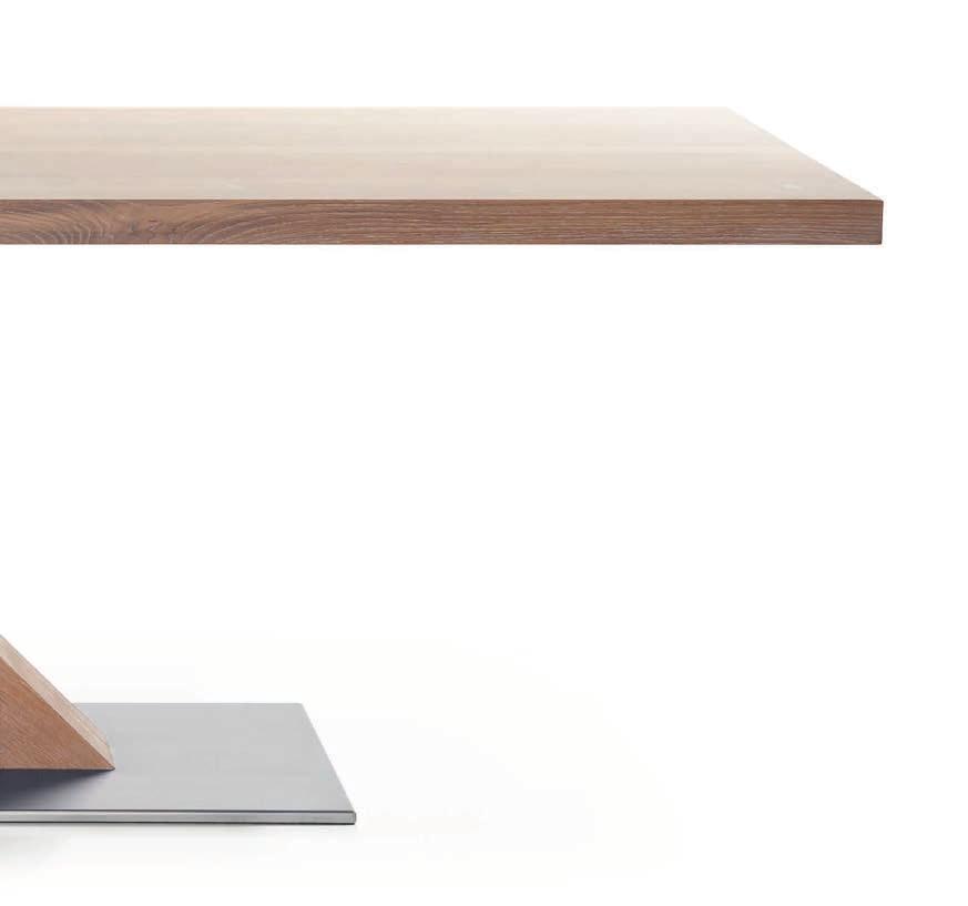 Massiv. Holz. Tische. Lücking:Design www.luecking.com 11/2016 Änderungen, Irrtum und Liefermöglichkeiten vorbehalten.