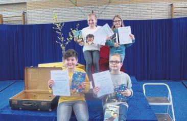 Vorlesewettbewerb der Brüder-Grimm-Schule erstmals schon im Januar statt. Unter dem Motto Lesen heißt auf Wolken liegen lasen die Klassensieger der Jahrgänge 2-4 ihre Lieblingsbücher vor.